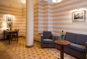 ESPERANTO hotel Białystok pokoje restauracja szkolenia wypoczynek w Polsce